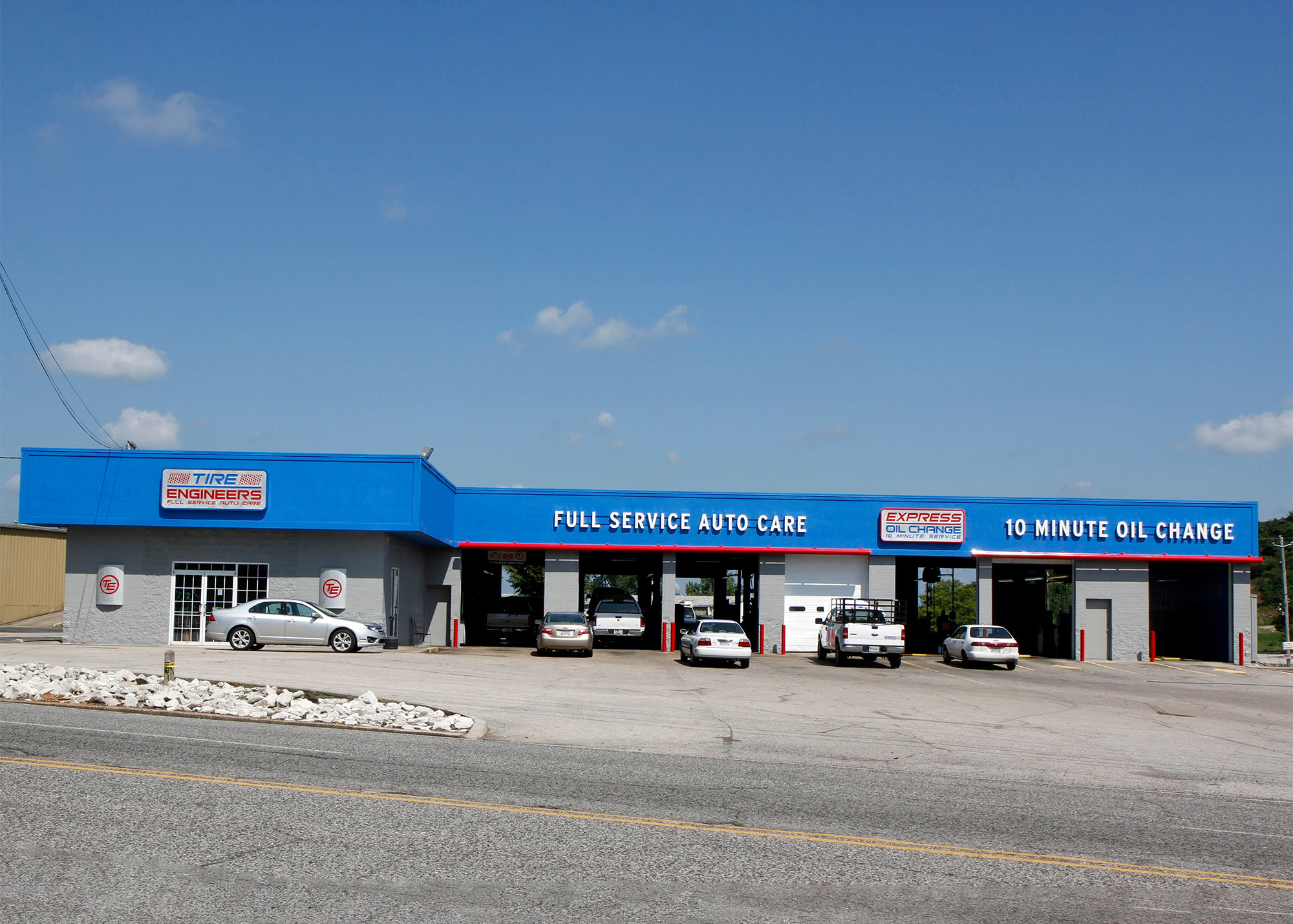 Express Oil Change & Tire Engineers at Birmingham, AL - West Valley