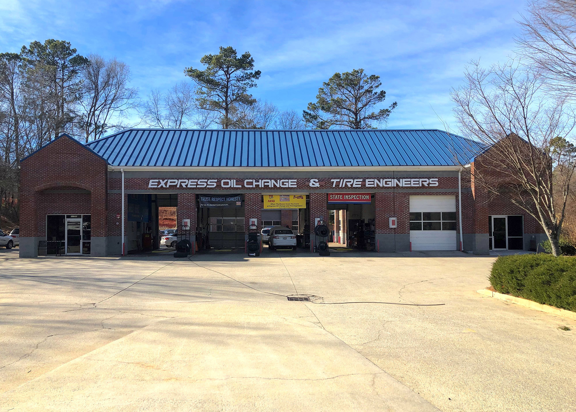 Express Oil Change & Tire Engineers at Alpharetta, GA - Haynes Bridge Road